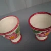 Set van 2 Handgeschilderde Keramische Eierdopjes - Bloemenmotief