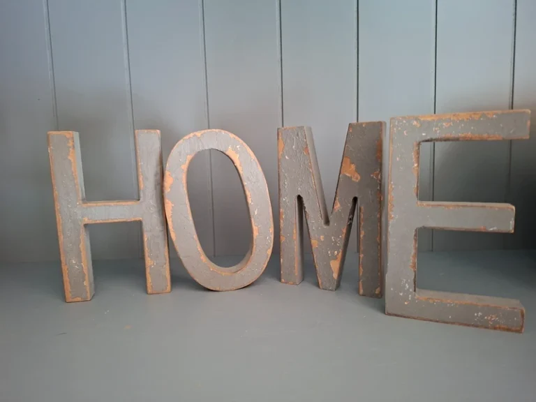 Set Decoratieve Letters 'HOME' - Industriële Look (15 cm)