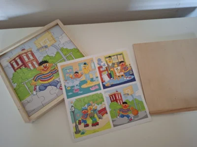 Sesamstraat Houten Puzzelbox - 4 Puzzels in 1 (Bert & Ernie)