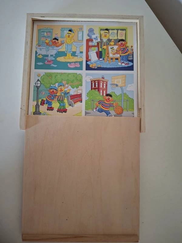 Sesamstraat Houten Puzzelbox - 4 Puzzels in 1 (Bert & Ernie) - Afbeelding 2