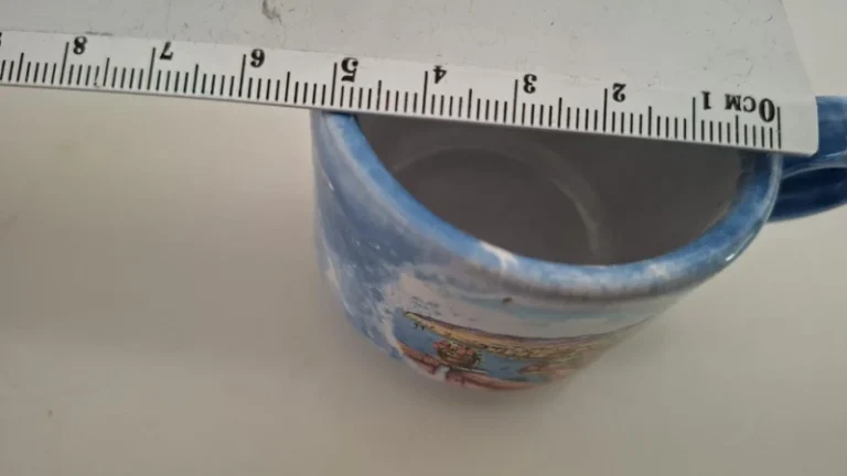 Set van 2 Vintage Italiaanse Espressokopjes | Sorrento (let op: 1 met chip)