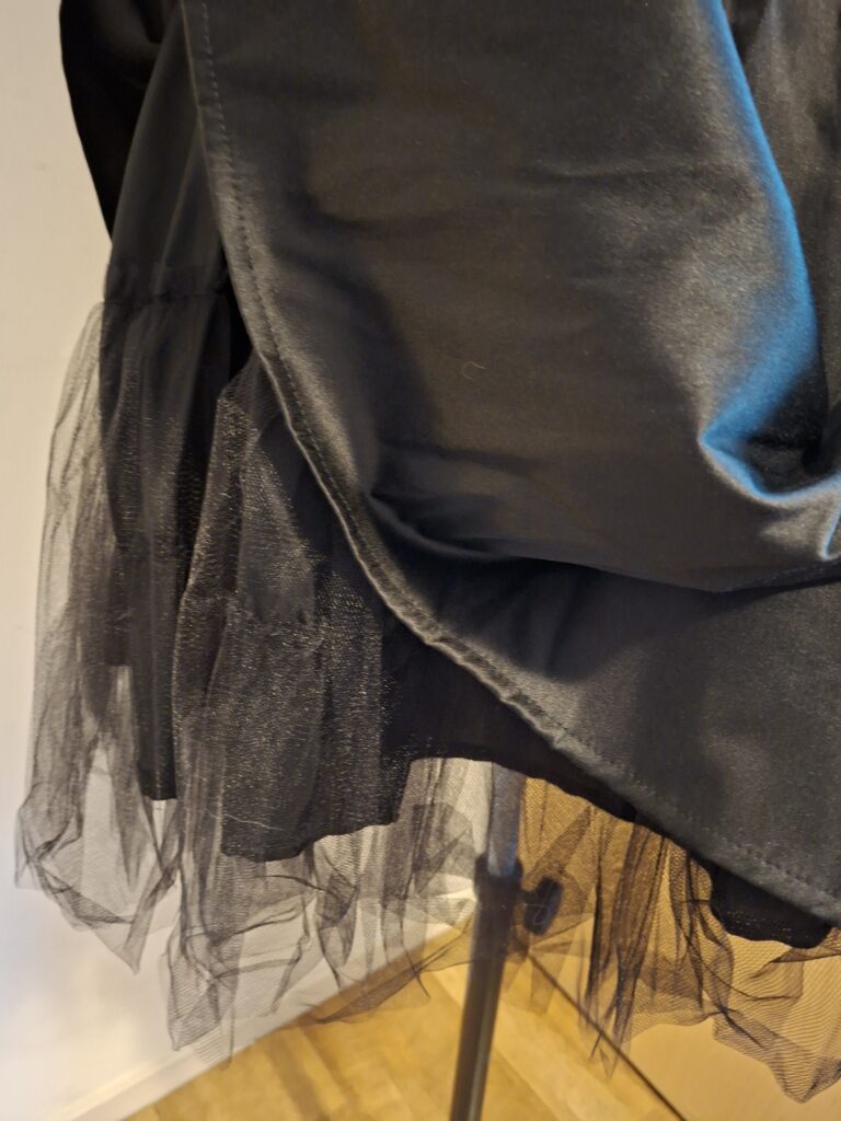 Nieuwe NAF NAF Zwarte Cocktailjurk met Tule & Strass (Maat 40)