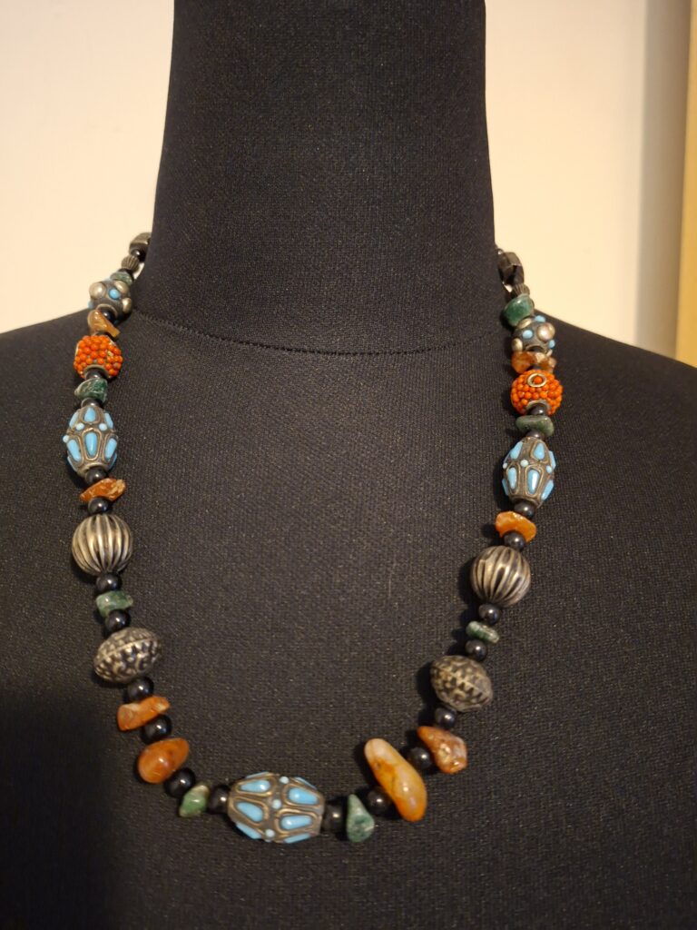 Handgemaakte Etnische Ketting - Tibetaanse Stijl met Turkoois & Amber