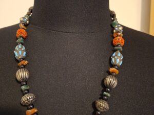 Handgemaakte Etnische Ketting - Tibetaanse Stijl met Turkoois & Amber
