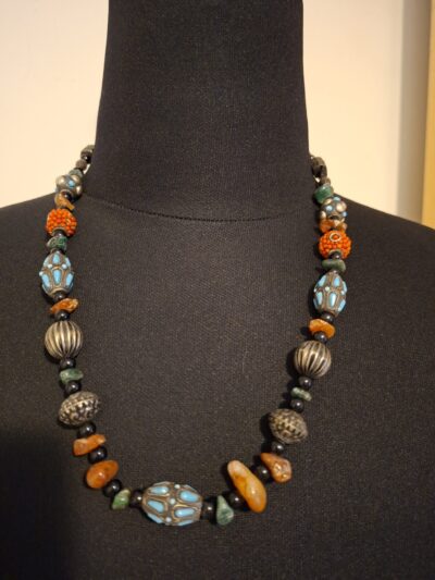 Handgemaakte Etnische Ketting - Tibetaanse Stijl met Turkoois & Amber