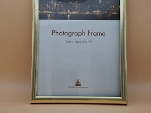 Klassieke Goudkleurige Fotolijst 13x18 cm - Staand & Hangend