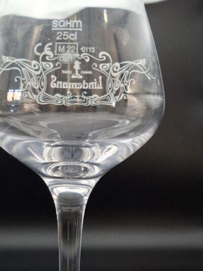 Set van 2 Lindemans Lambic Bierglazen op Voet - 25cl - Art Nouveau Stijl