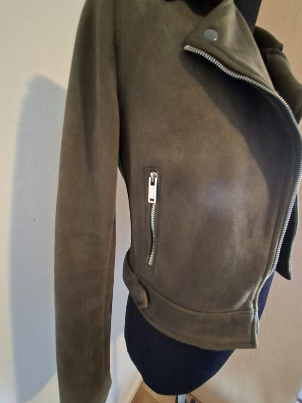 Trendy Olijfgroen Bikerjack / Suède-look Jasje - Primark - Maat 36
