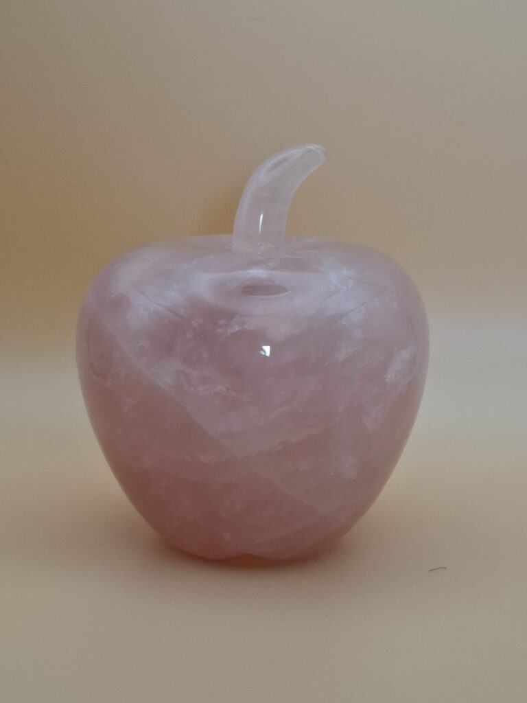 Decoratieve Appel van Rozenkwarts (7,5 cm)