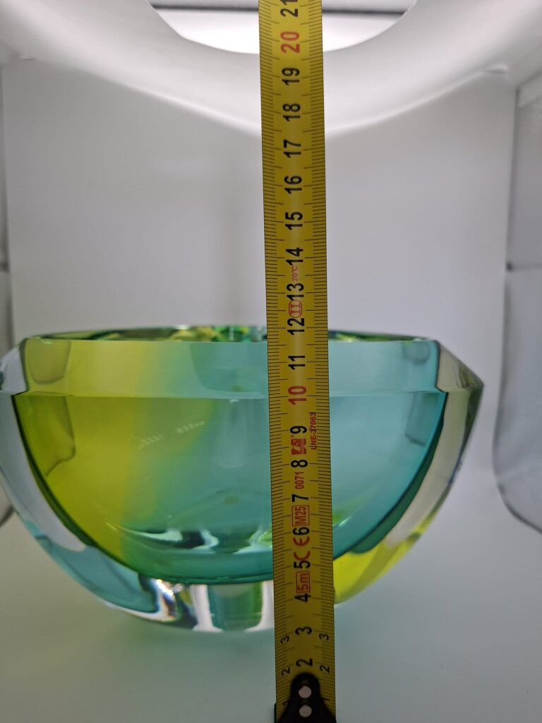 Orrefors kristalglazen schaal in groen en geel