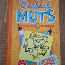 Rachel Renée Russell Dagboek van een Muts In de Spotlights