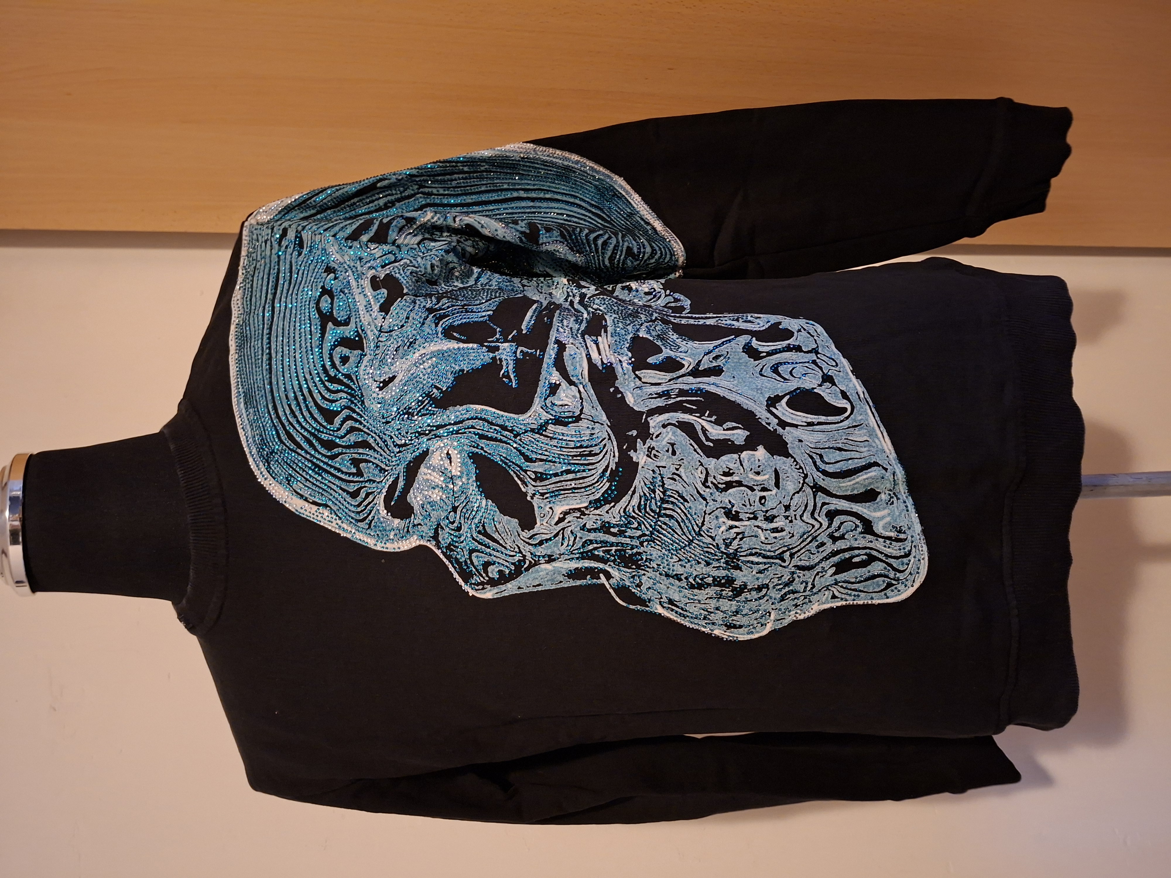 MY BRAND Exclusive Zwarte Sweater met Doodskop van Steentjes (Maat XL)