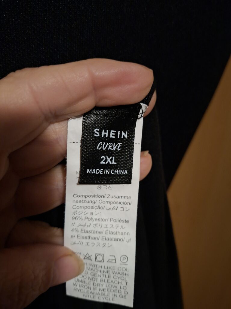 Zwart T-Shirt Good Energy Is Contagious Skelet Bloemen Shein Curve Maat 2XL