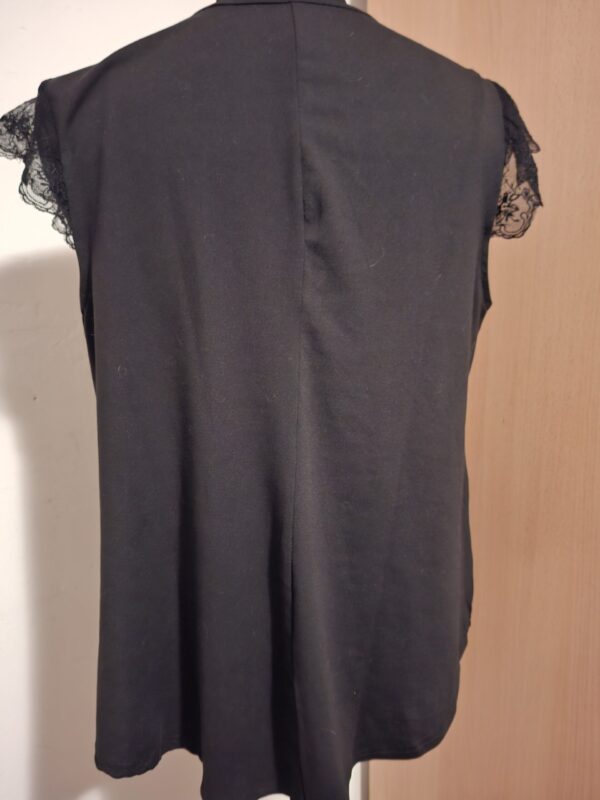 Zwarte Top met Kant Mouwtjes V-Hals Shein Curve Maat 2XL