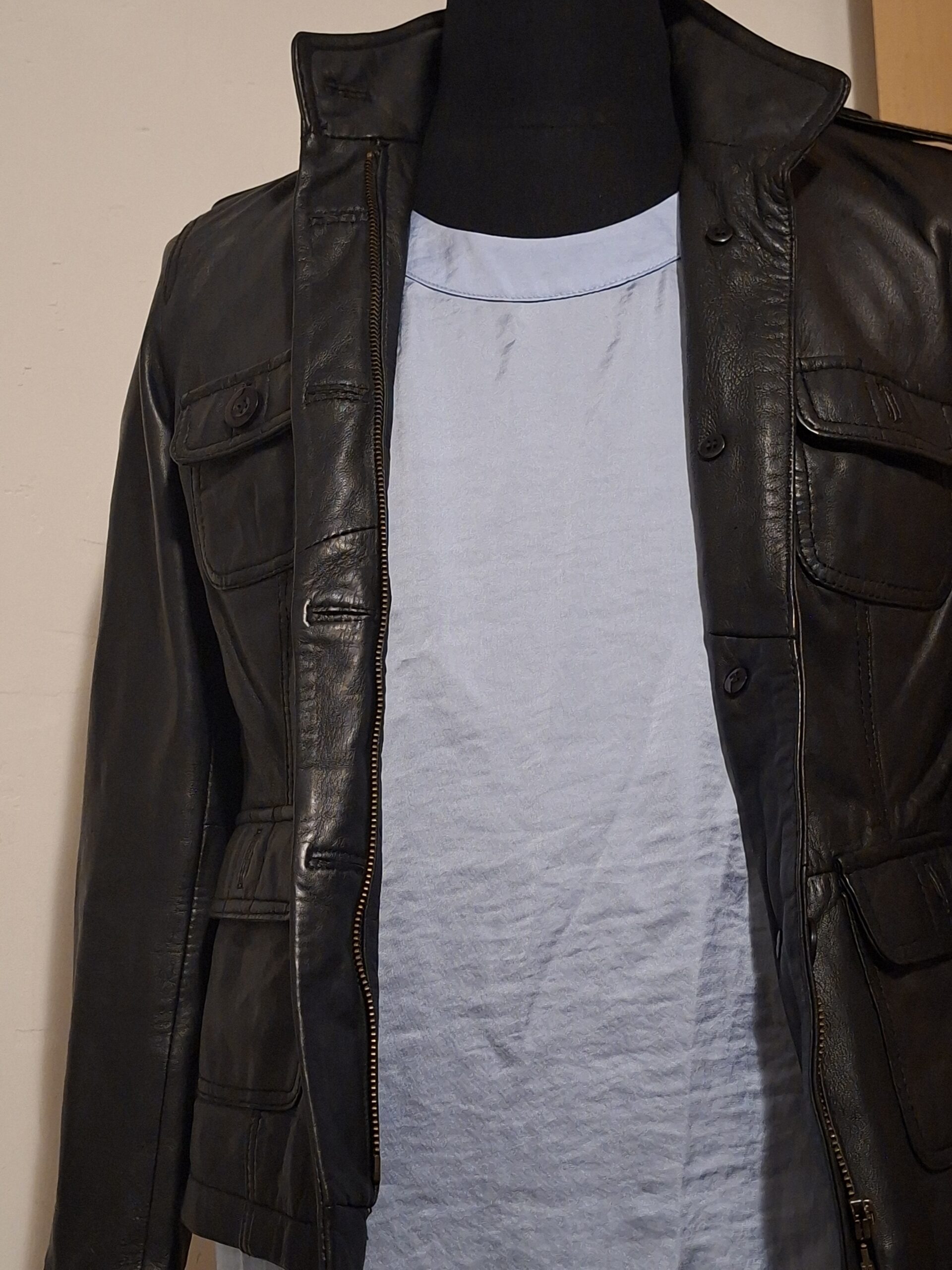 Zwarte Leren Jas Echt Lamsleer Militaire Stijl Kroon Logo Maat 38 - Afbeelding 7
