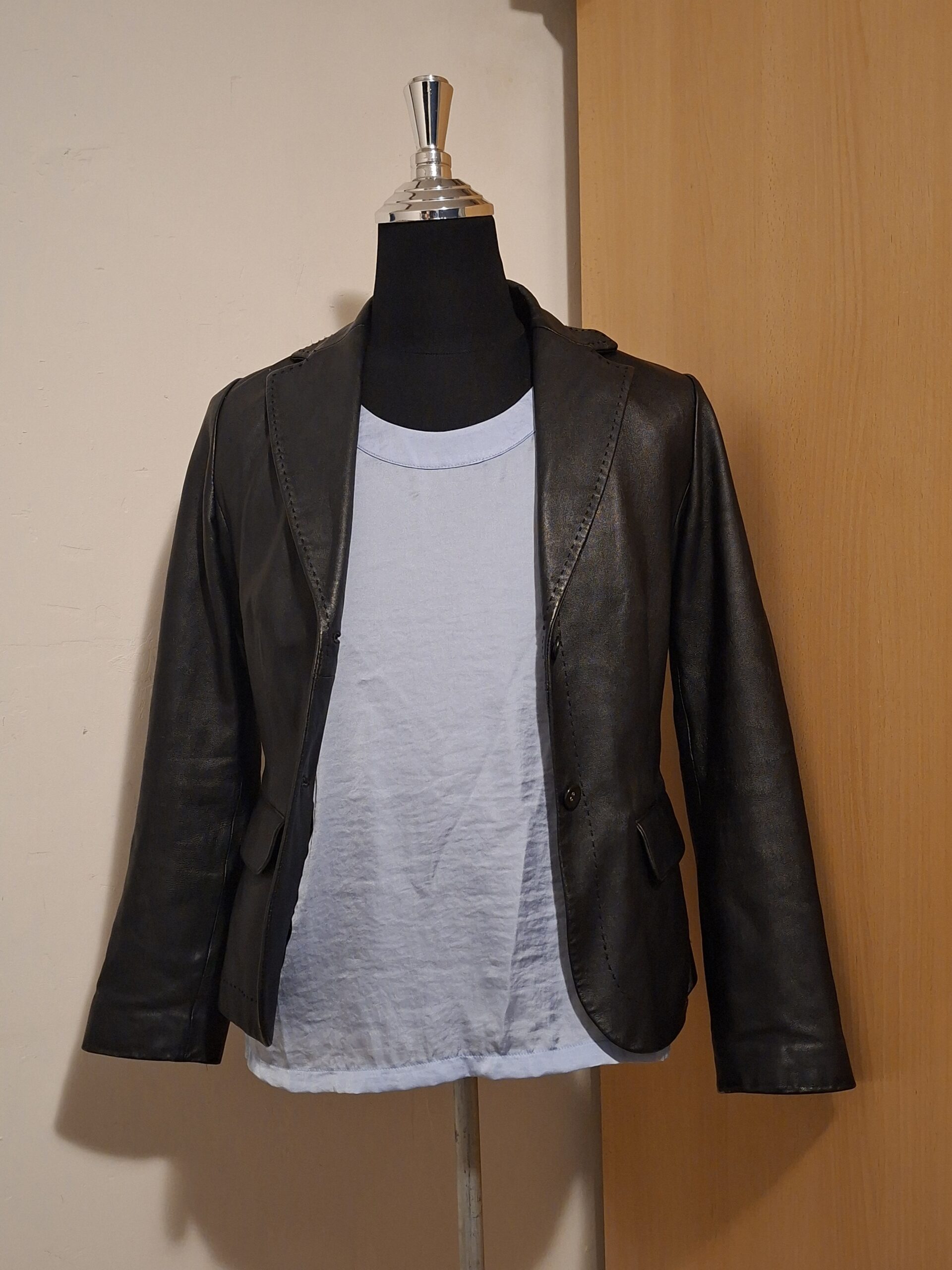 20251210_222052 Zwarte Leren Blazer MNG Genuine Leather Echt Schapenleer Maat 38