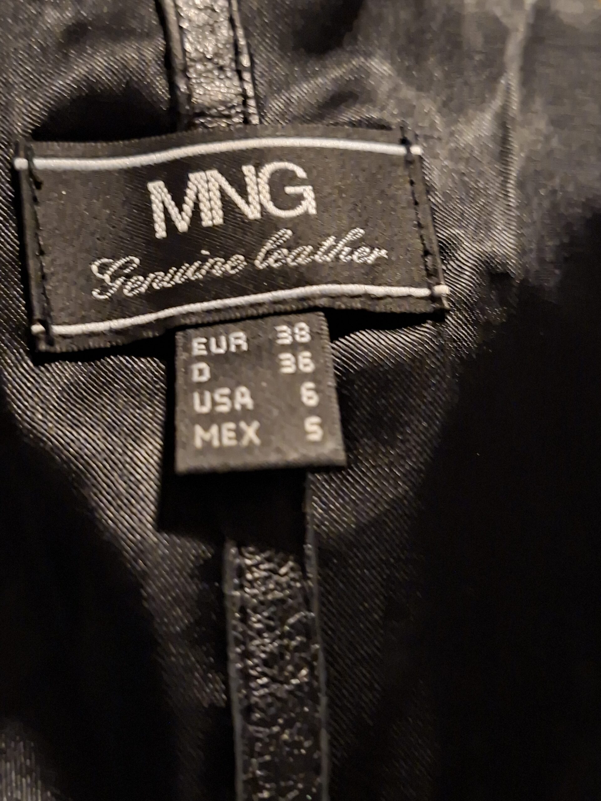 20251210_222143 Zwarte Leren Blazer MNG Genuine Leather Echt Schapenleer Maat 38