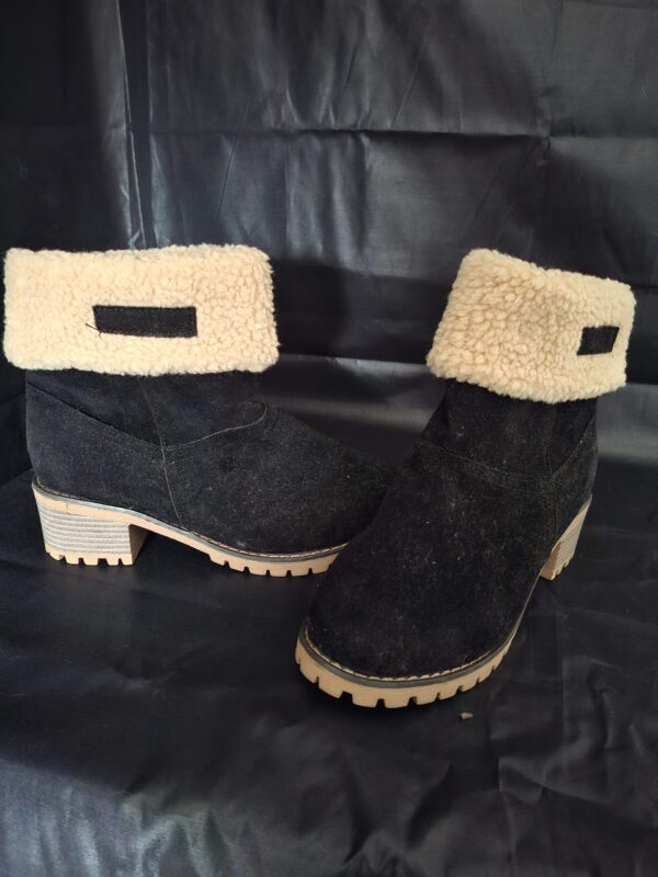 20251219_111624 Winterlaarzen Zwart Suède Teddy Voering Blokhak Maat 39