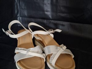 Sandalen Wit Zilver Plateau Lady Glam Maat 40
