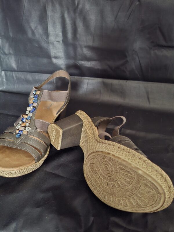 Sandalen Bruin Kralen Rieker Antistress Maat 39