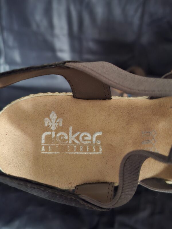 Sandalen Bruin Kralen Rieker Antistress Maat 39