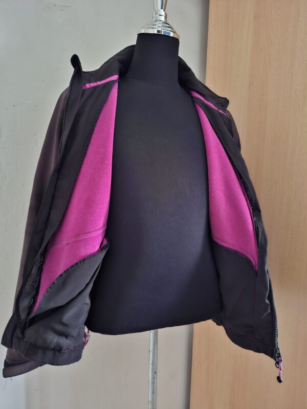 20251219_114330 Stoere Softshell Jas TCM Tchibo Bruin-Roze Maat L