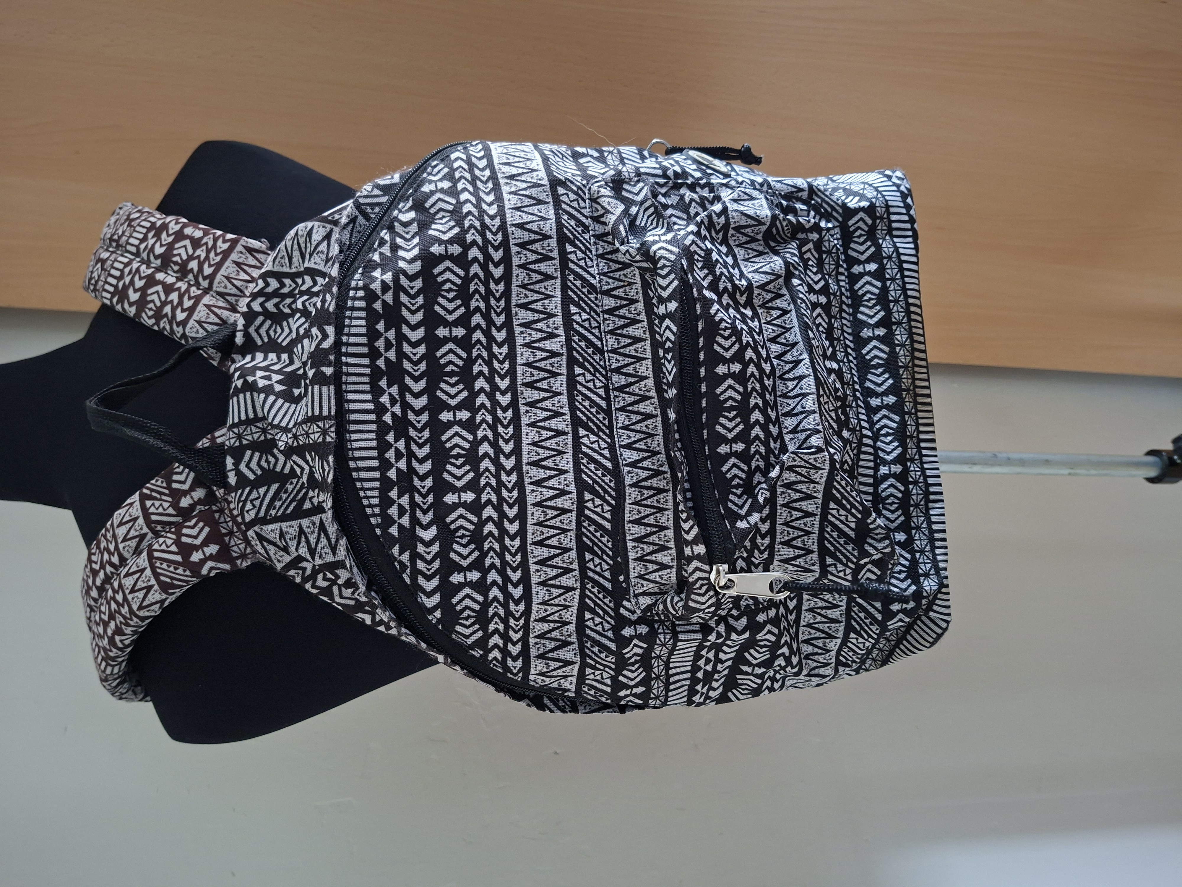 Stoere Rugzak Zwart-Wit Azteken Print met Meerdere Vakken