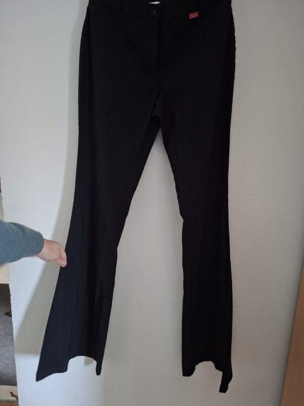 20251219_115713 Zwarte Flared Broek Flashlights met Split Maat 40