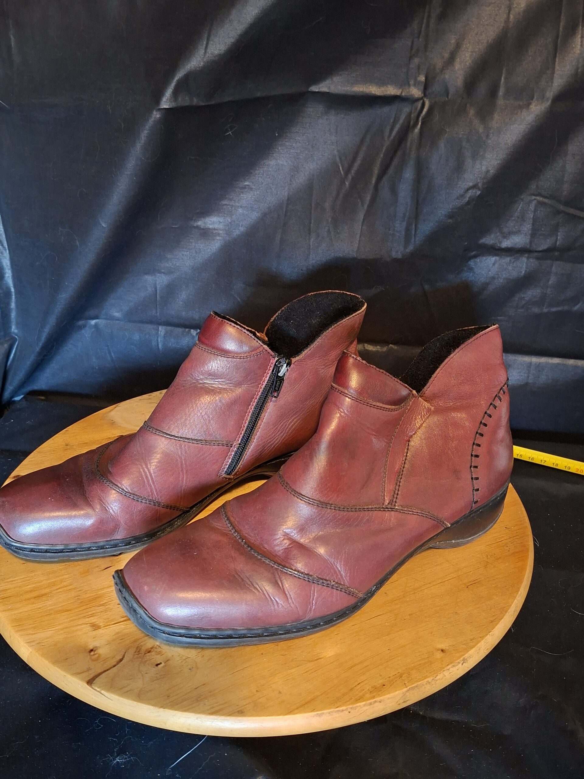 20251226_150535 Enkellaarzen Rieker Rood Bruin Leer Maat 42 Dames