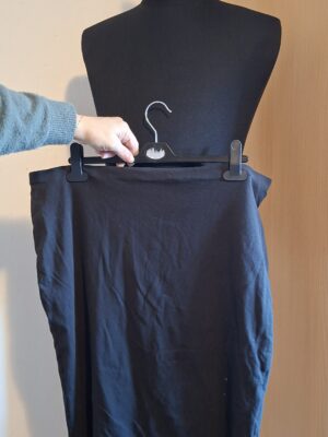 Rok Zwart Hema Basic Maat XL