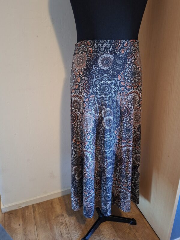 20251226_152549 Lange Rok Mandala Print Bonprix Collection Maat 44/46