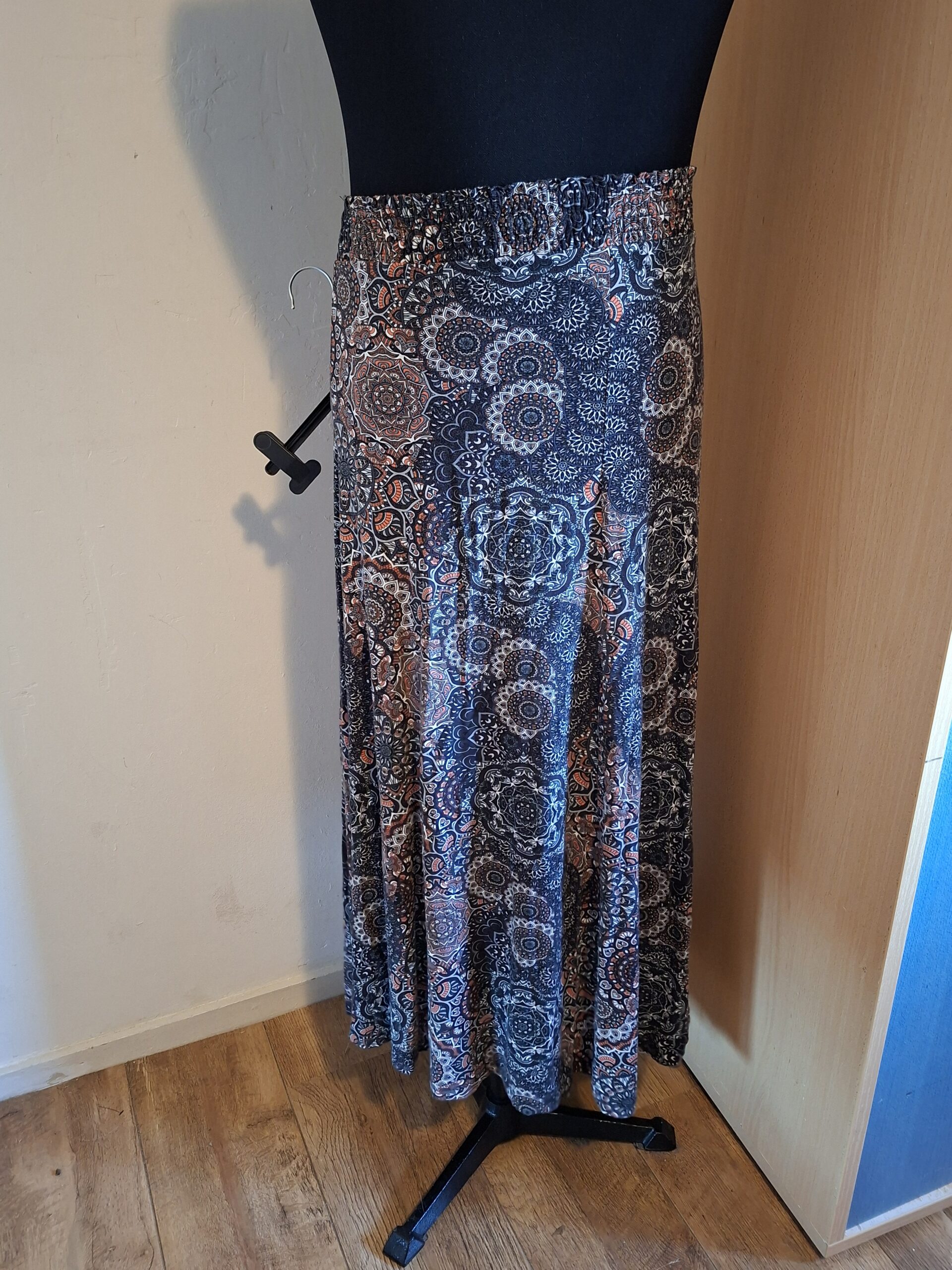 Lange Rok Mandala Print Bonprix Collection Maat 44/46