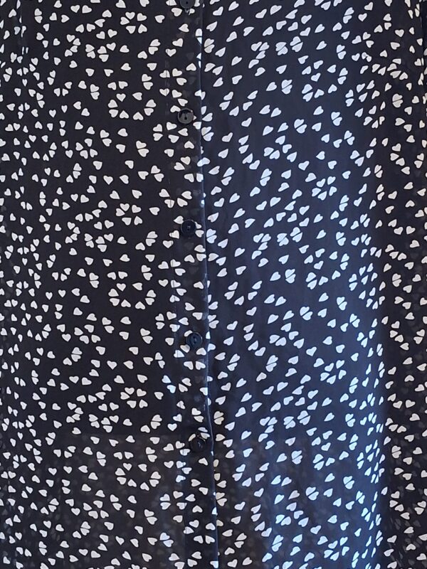 20251226_153306 Blouse Zwart Hartjesprint Shein Curve Maat 0XL