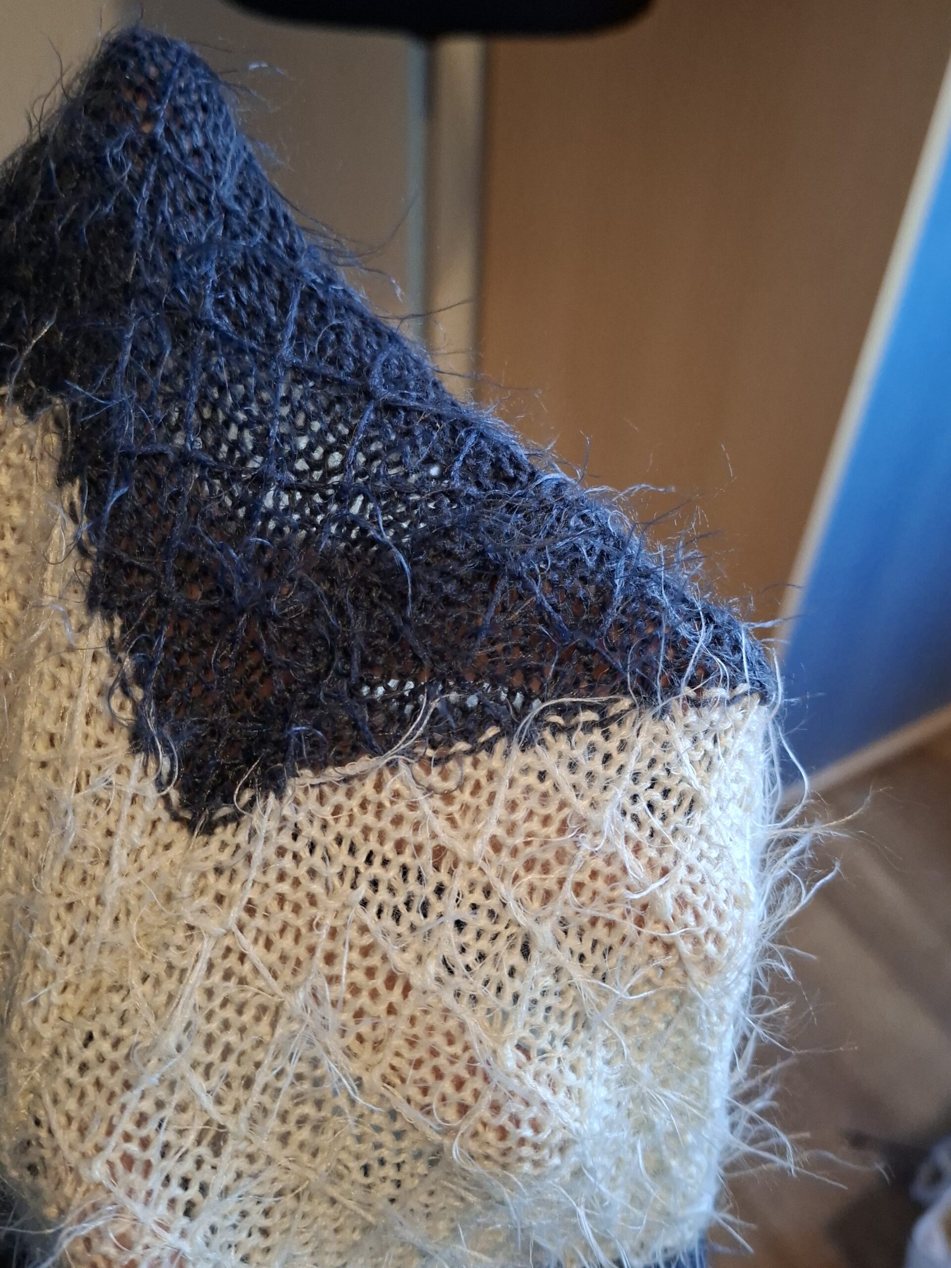 Pluizig lang Vest Gestreept Blauw-Beige Miss Etam Maat XL - Afbeelding 3