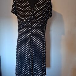 Jurk Zwart Wit Stippen Bodyflirt Maat 48/50