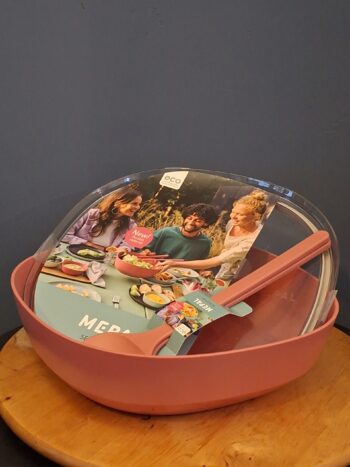 Mepal Serving Bowl Oud Roze - Saladeschaal met Deksel + Bestek