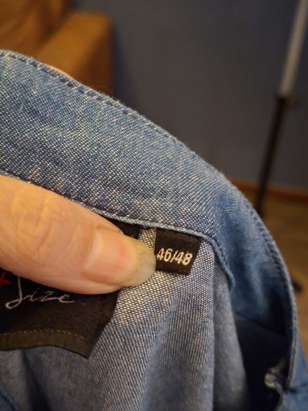 Ladies + Size Denim Jurk Blauw Knoop V-Hals Maat 46/48