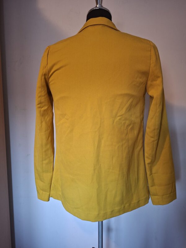 Divided by H&M okergele blazer met één knoop - maat 36 (110.)