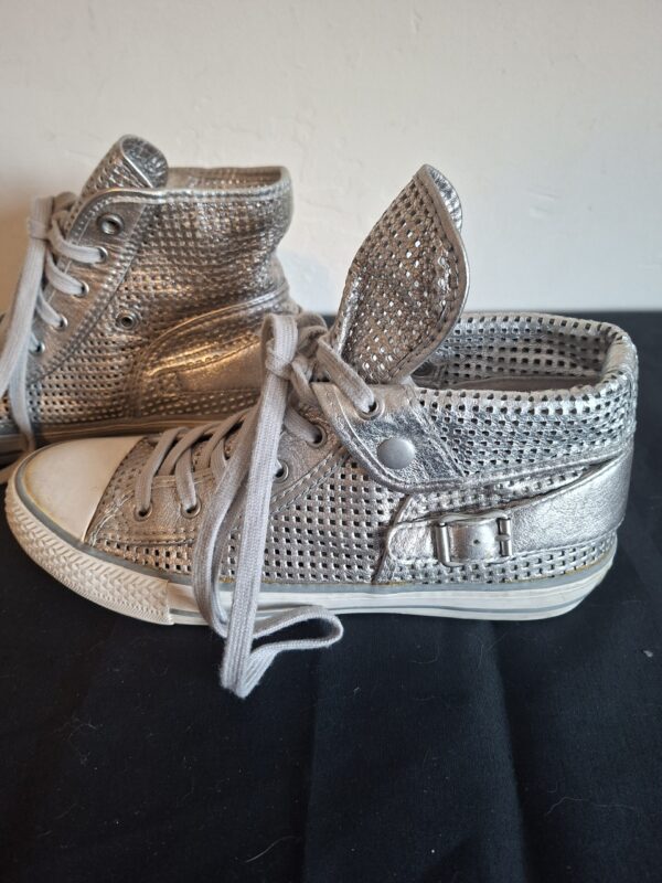 20260122_102340 ASH zilveren hoge sneakers (2-in-1 design) - maat 39 (77.)