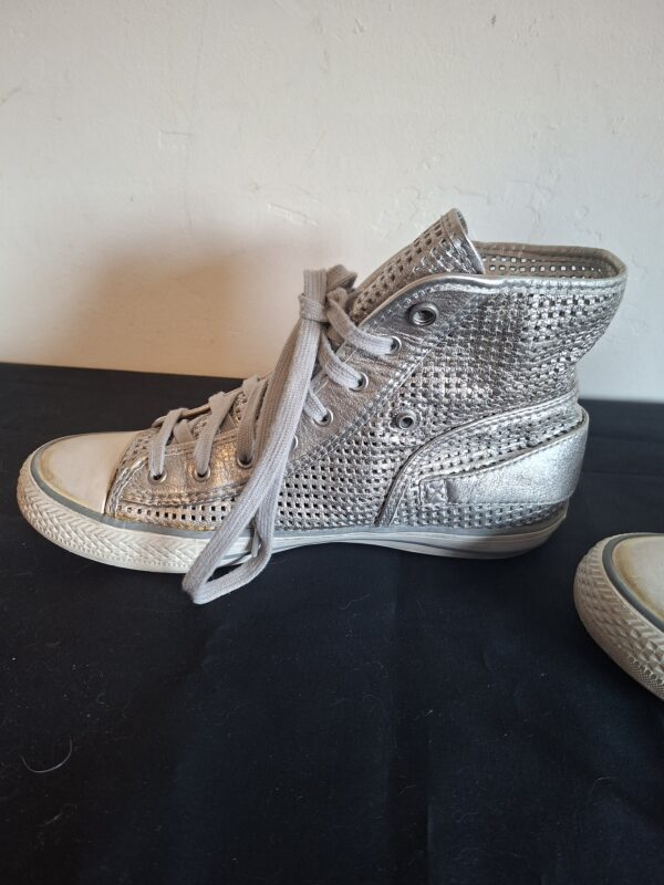 20260122_102345 ASH zilveren hoge sneakers (2-in-1 design) - maat 39 (77.)