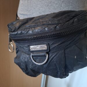 20260122_105826_001 Stella McCartney x Adidas zwarte heuptas (12.)