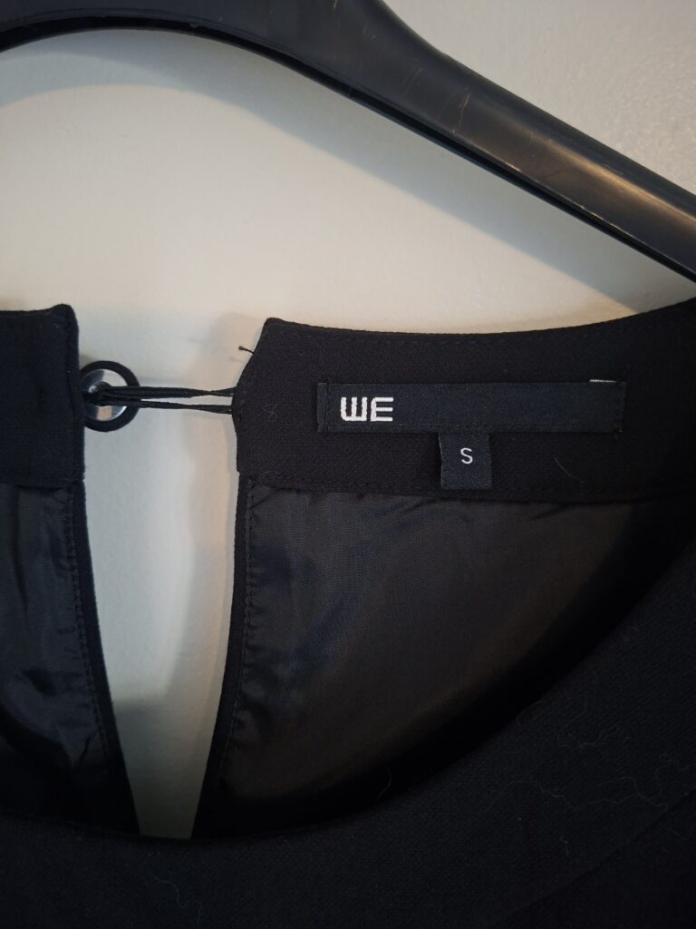 Elegante Zwarte WE Jurk met Korte Mouwen (Maat S) (47.)