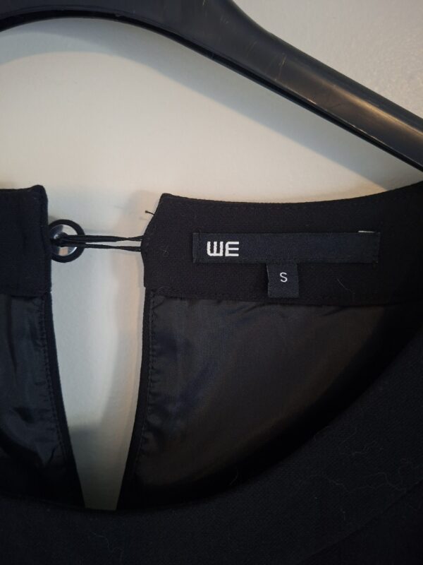 20260122_111928 Elegante Zwarte WE Jurk met Korte Mouwen (Maat S) (47.)