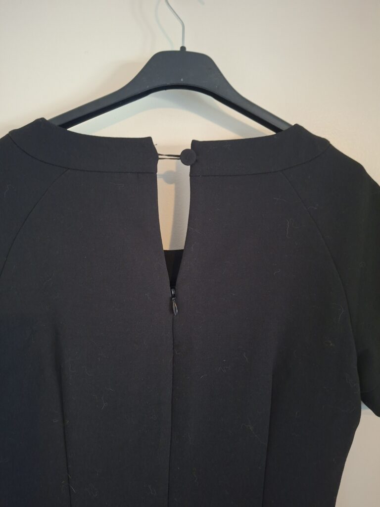 Elegante Zwarte WE Jurk met Korte Mouwen (Maat S) (47.)