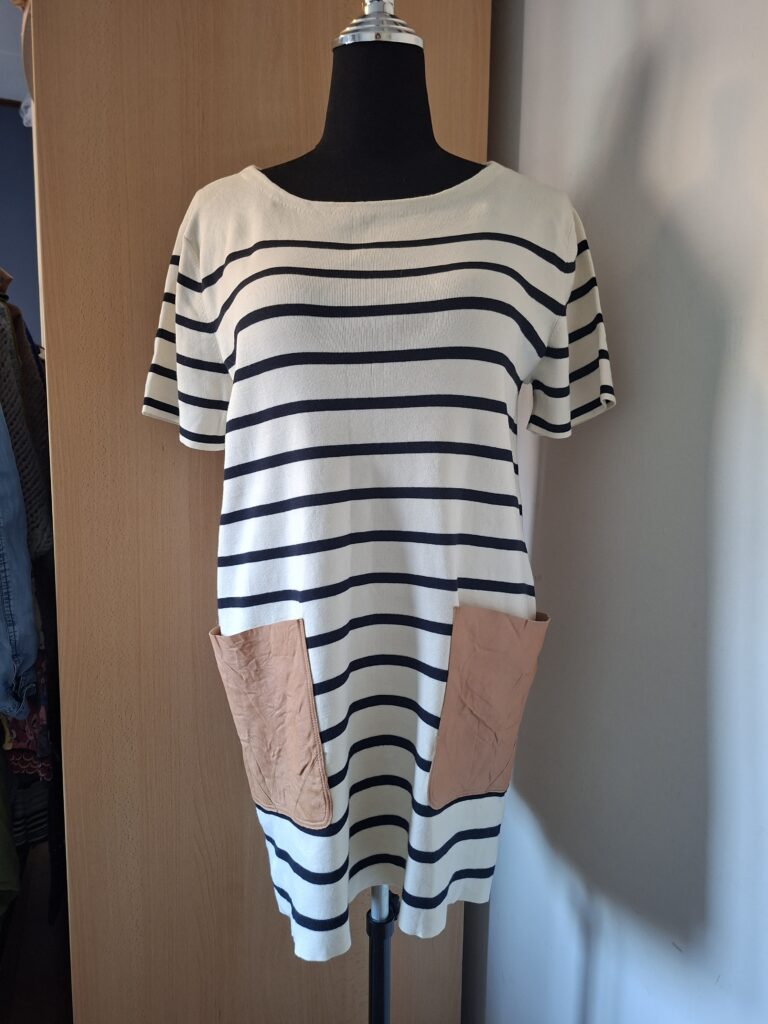 COS Gestreepte Jurk met Leren Zakken - Zwart/Wit (Maat S) (67.)