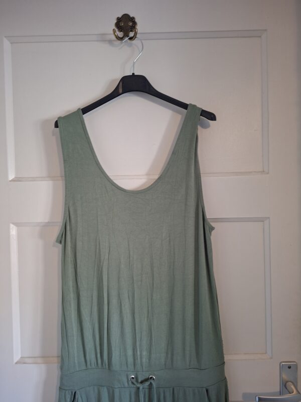 Stijlvolle SAPPH Lounge Jumpsuit - Zachtgroen (Maat L) (98.)