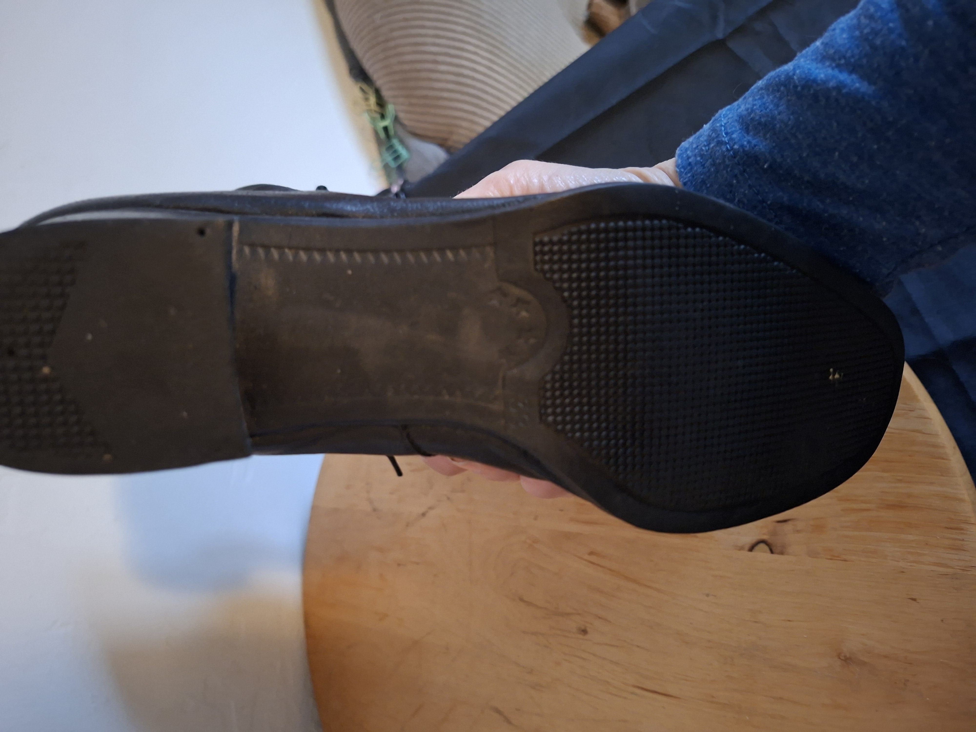 Zwarte leren enkellaarsjes met veters - maat 38 (31.)