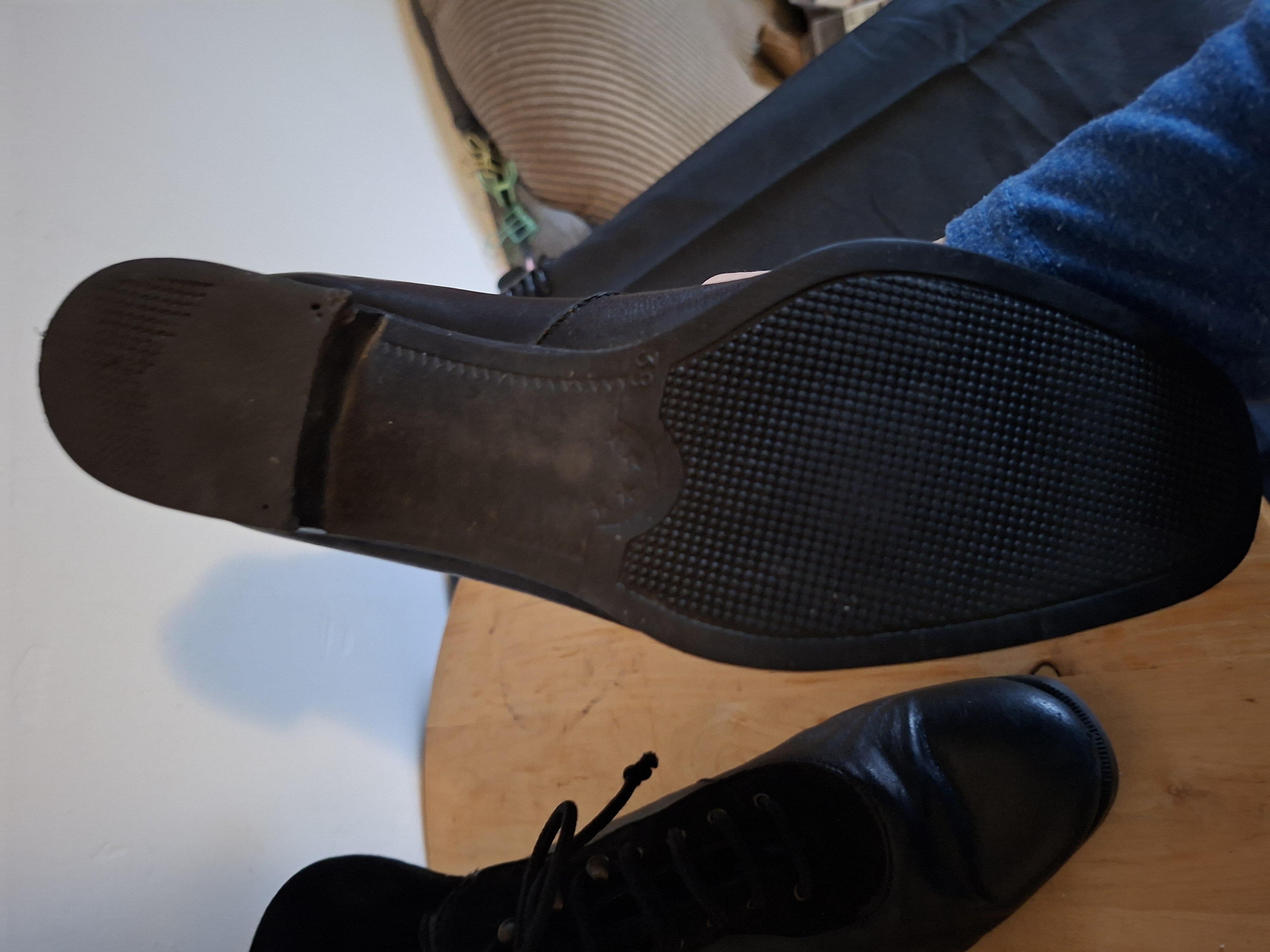 Zwarte leren enkellaarsjes met veters - maat 38 (31.)