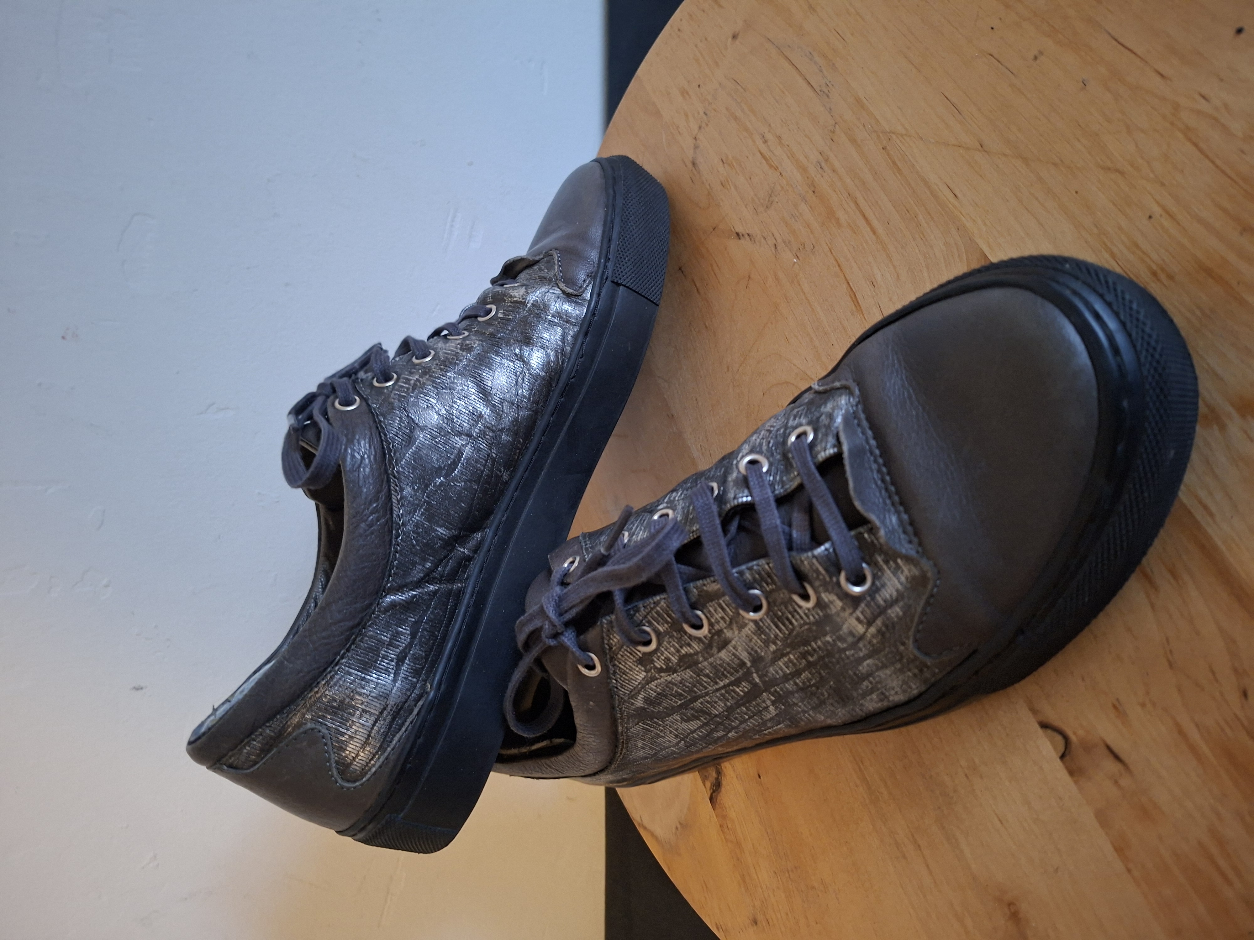 Jan Jansen zilver/donkergrijze leren sneakers - maat 38 (26.)