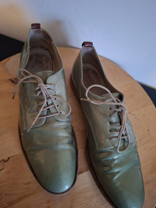 20260122_163600 AGL (Attilio Giusti Leombruni) groene lakleren veterschoenen - maat 38 (23.)